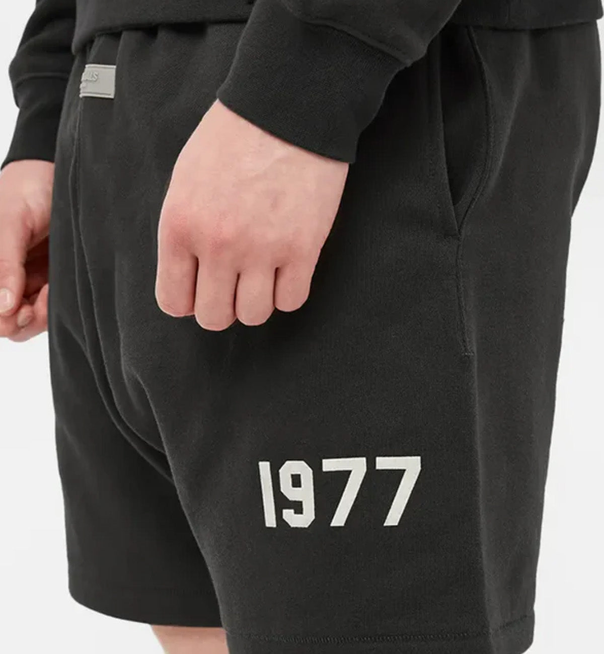 Fear of God - Essentials 1977 Relaxed Sweat Shorts Black