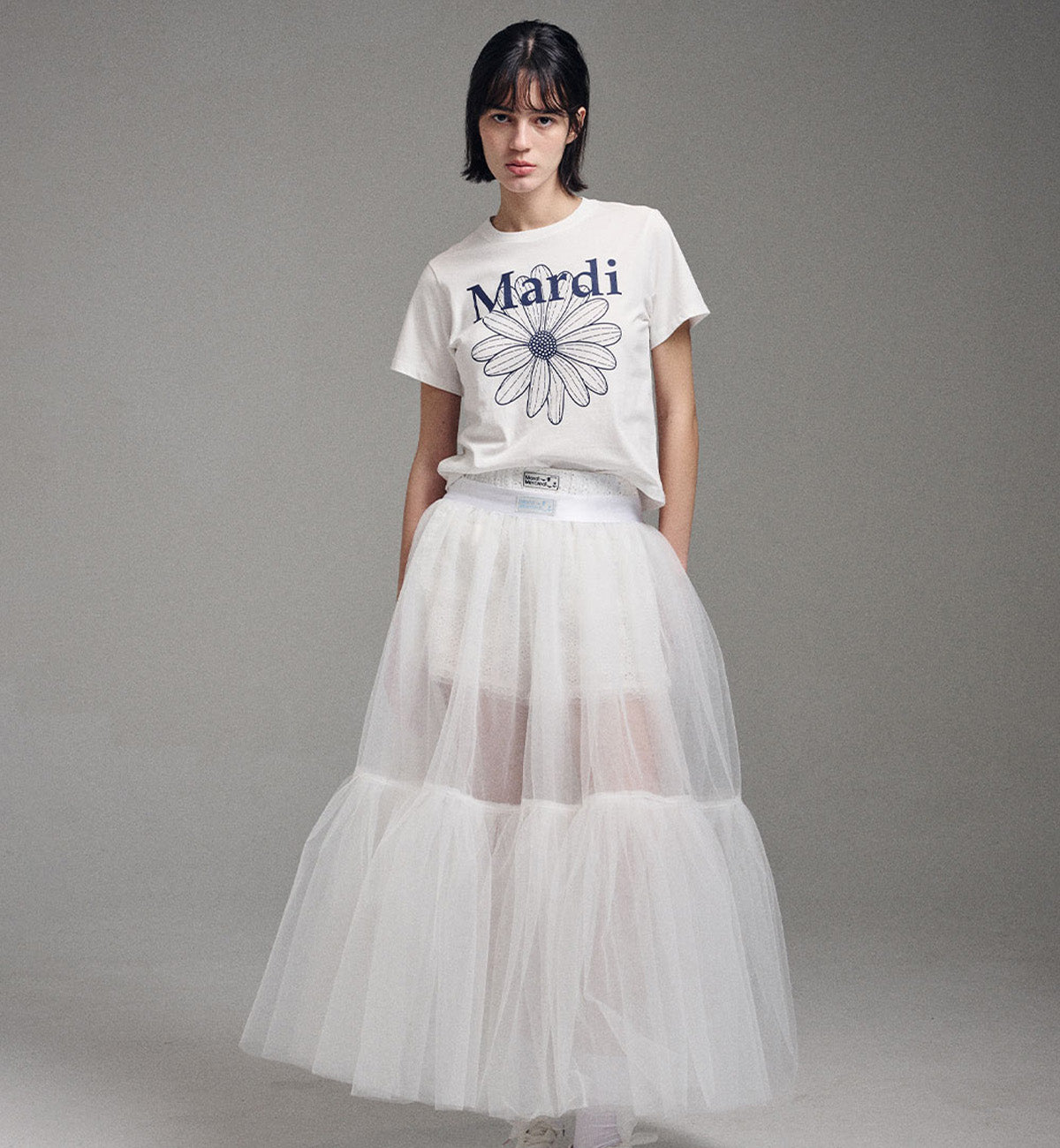 Mardi Mercredi Flower Mardi T-Shirt (Ivory Navy)