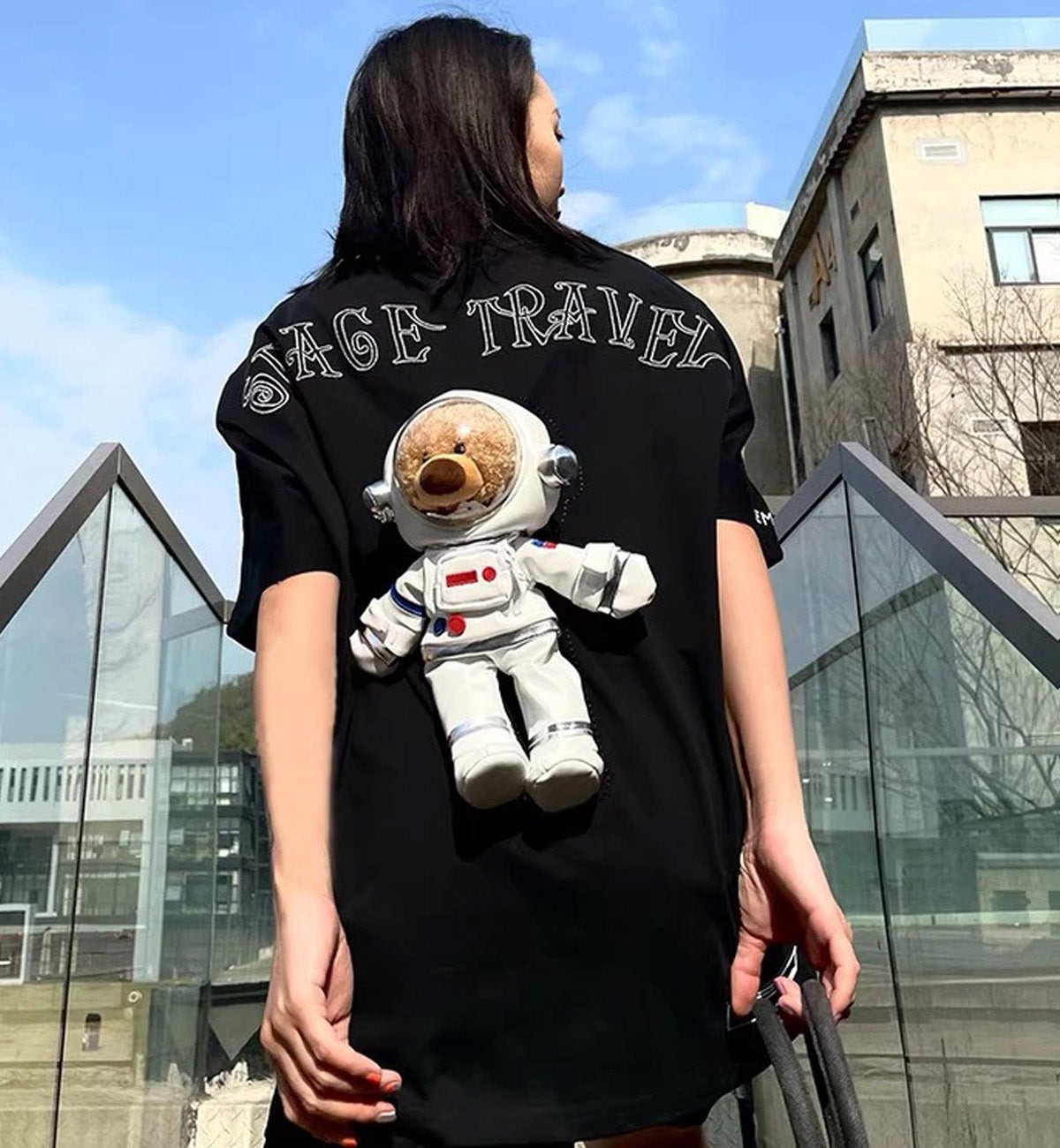 13DE MARZO Astronaut Bear Tee (Black)