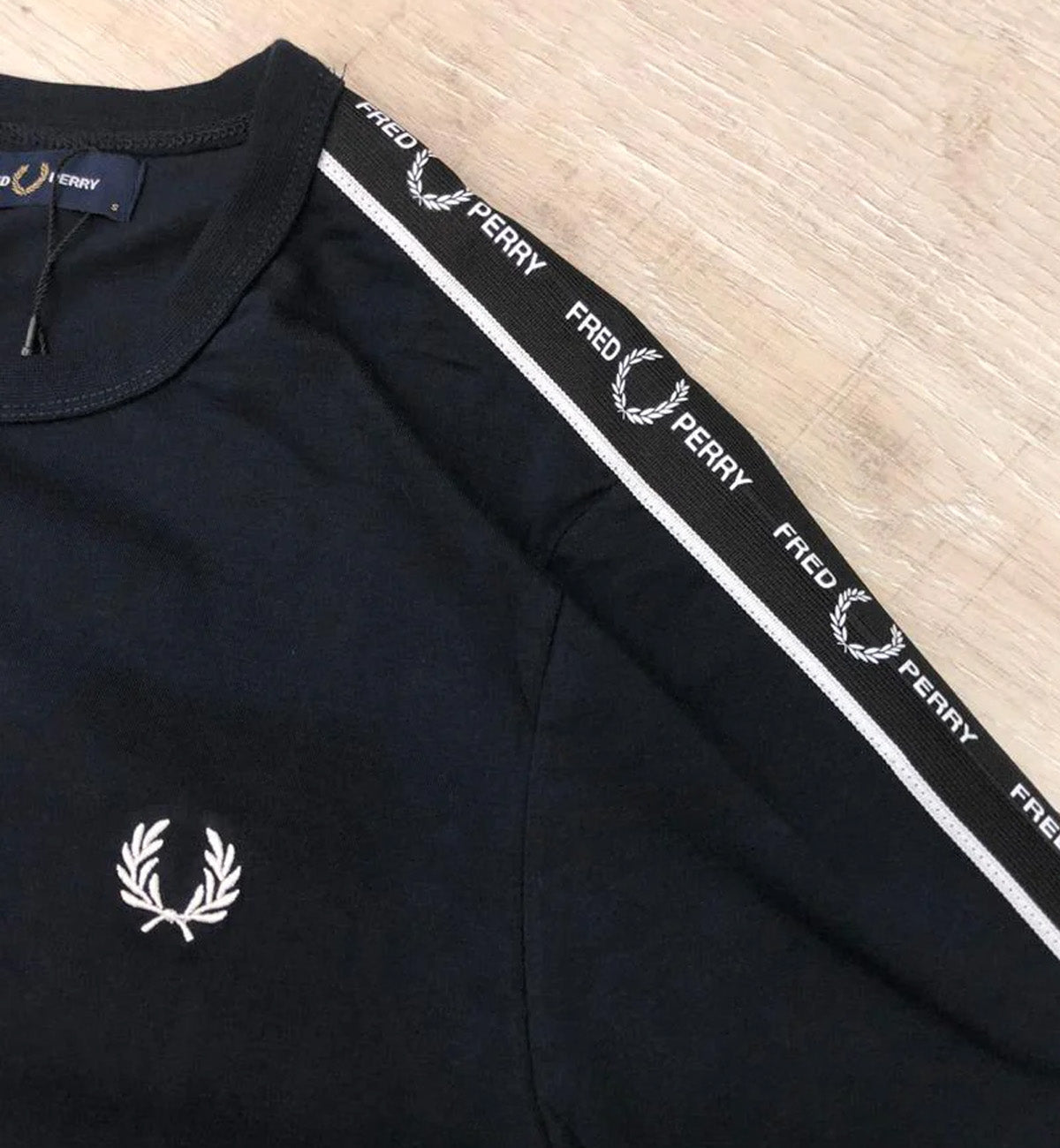 Fred Perry Taped Shoulder Tee - Navy