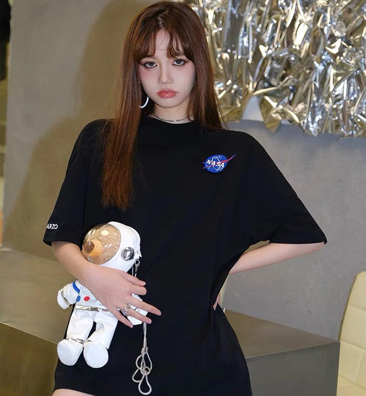 13DE MARZO Astronaut Bear Tee (Black)