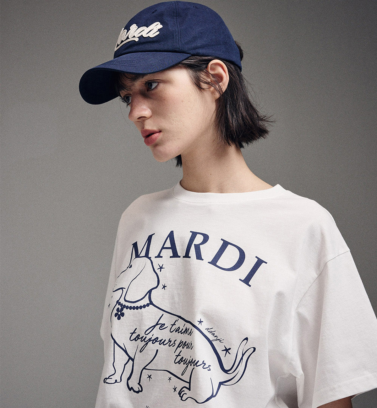 Mardi Mercredi Swing The Tail Flower Choker T-Shirt (Ivory Navy)