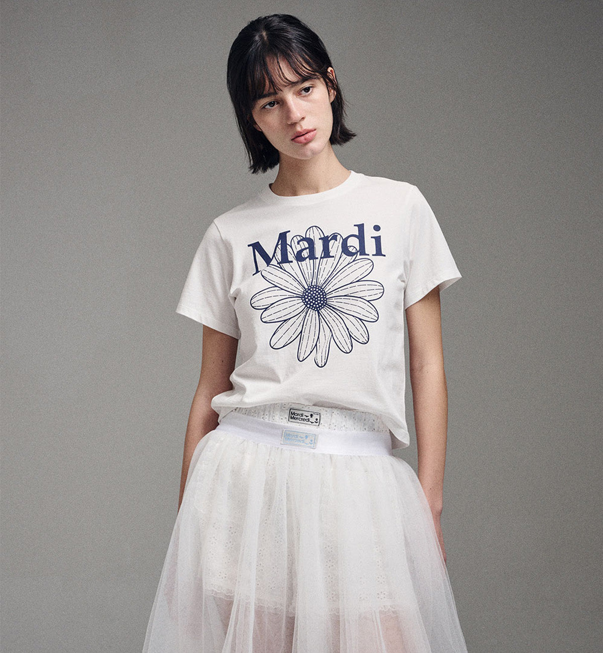 Mardi Mercredi Flower Mardi T-Shirt (Ivory Navy)