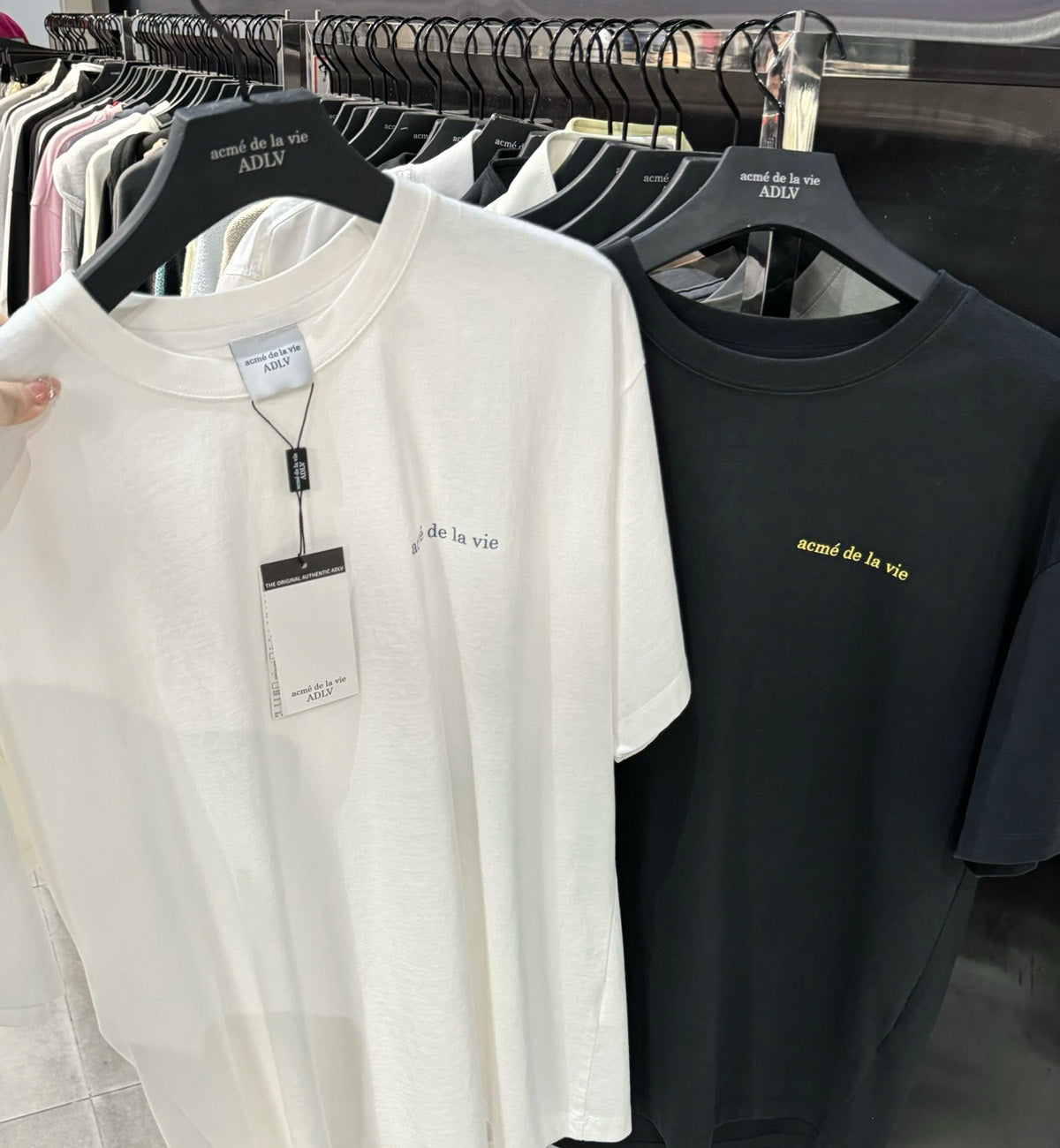 ADLV Acme de la vie Word 2 SS24 T-Shirt