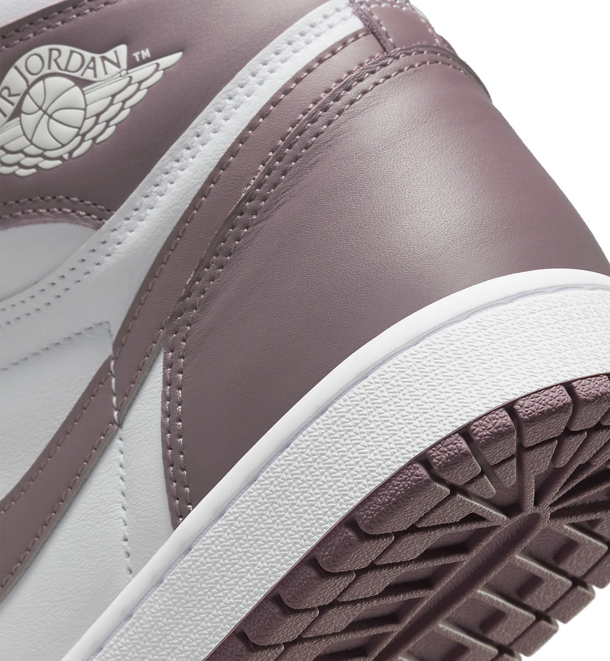 Air Jordan 1 Retro High OG Mauve