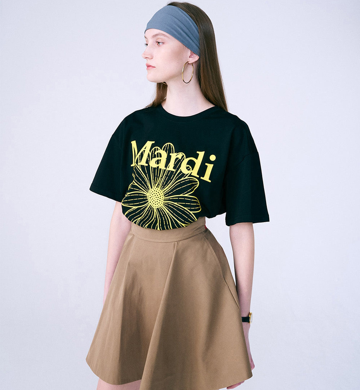 Mardi Mercredi Flower Mardi T-Shirt (Black Yellow)