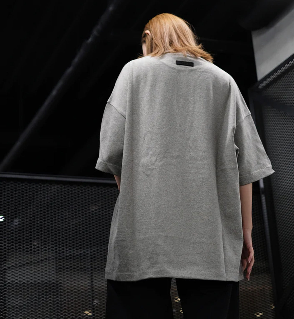 Fear of God Essentials SS23 Bonded Logo Dubai Exclusive Tee (Dark Oatmeal Heather)