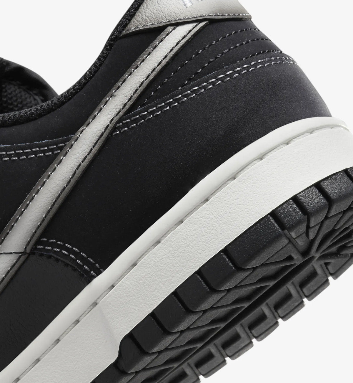 Nike Dunk Low Industrial Black