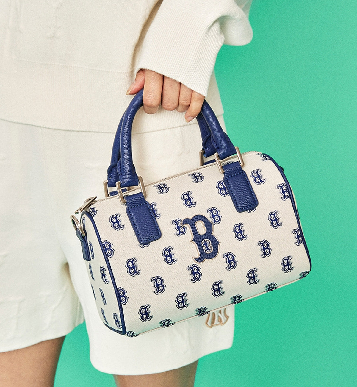 Monotive Coated Canvas S-Boston Bag (White Navy)