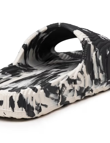 Adidas Adilette 22 Slides - Carbon Aluminum
