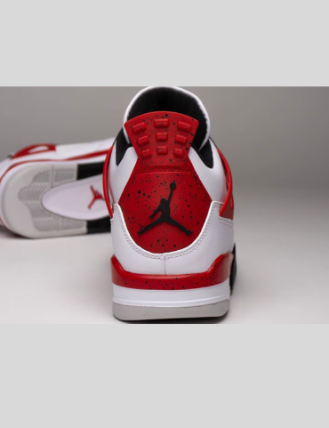 Air Jordan 4 Nike “Red Cement “