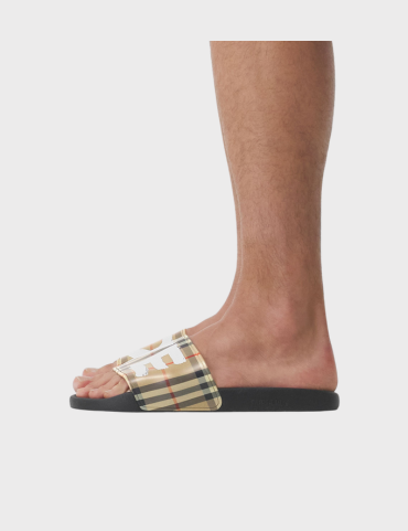 Burberry Love Print Vintage Check Logo