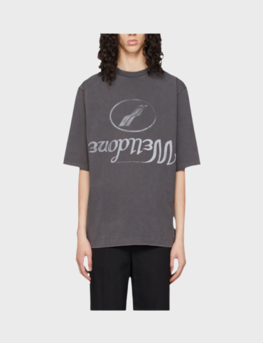WE11DONE Cursive Symbol Logo Tee