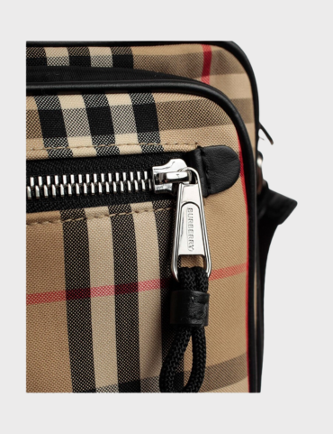 Burberry Vintage Check Camera Crossboday Bag