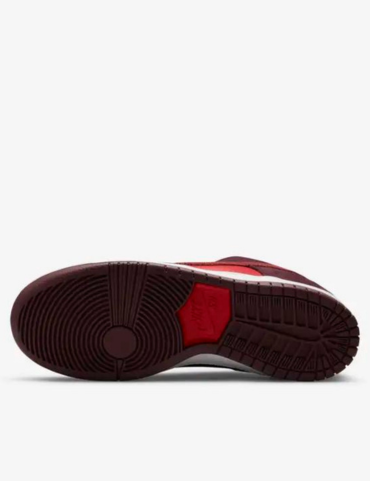 Nike dunk SB Low “Cherry“