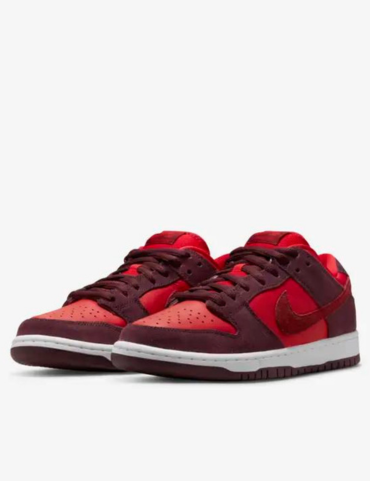 Nike dunk SB Low “Cherry“