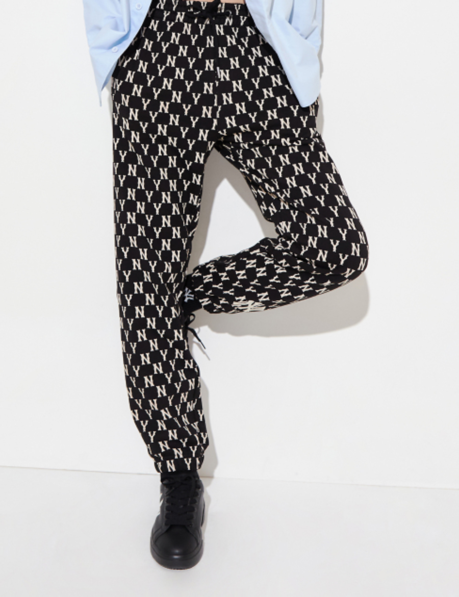 MLB Monogram New York Yankees UNISEX Pants (Black)