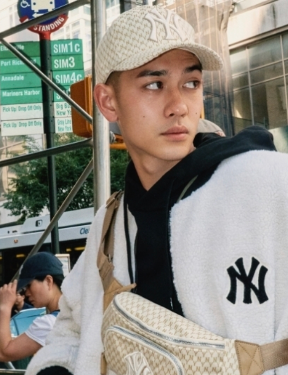 MLB Korea New York Yankees Monogram Cap (Beige)