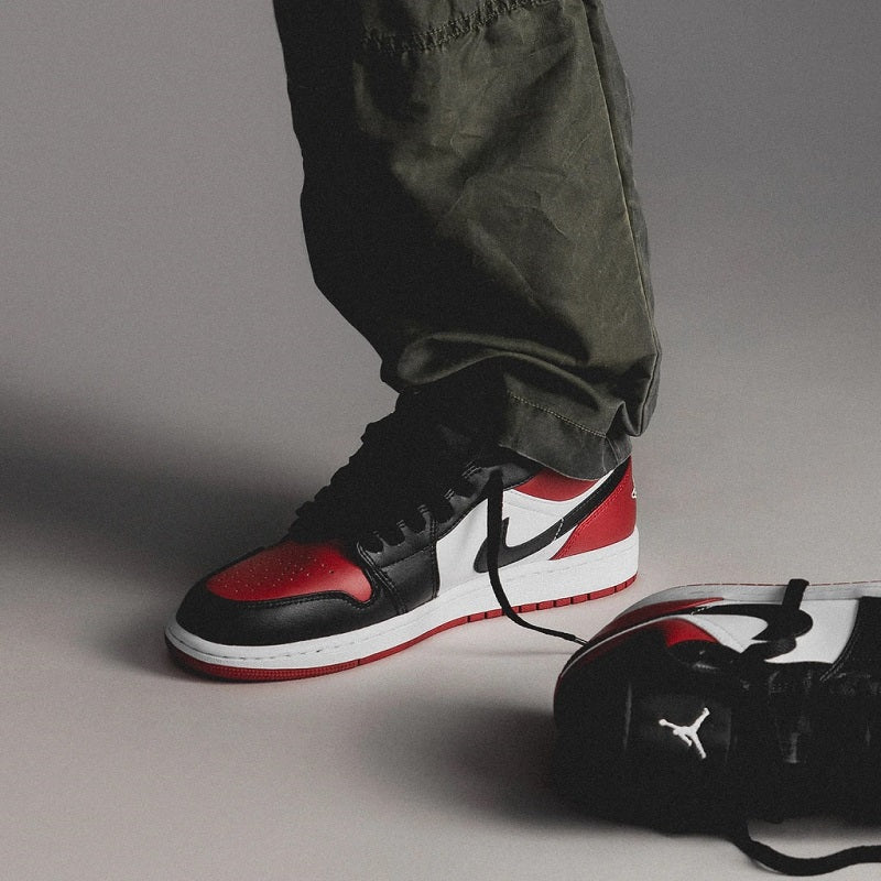 Air Jordan 1 Low Bred Toe