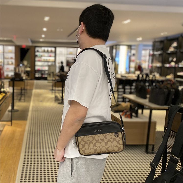 Coach Graham Crossbody In Signature Canvas (Khaki)