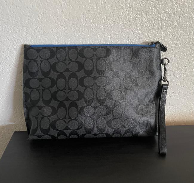 Coach Carryall X Peanuts Pouch In Signature Canvas with Snoopy Gunmetal
