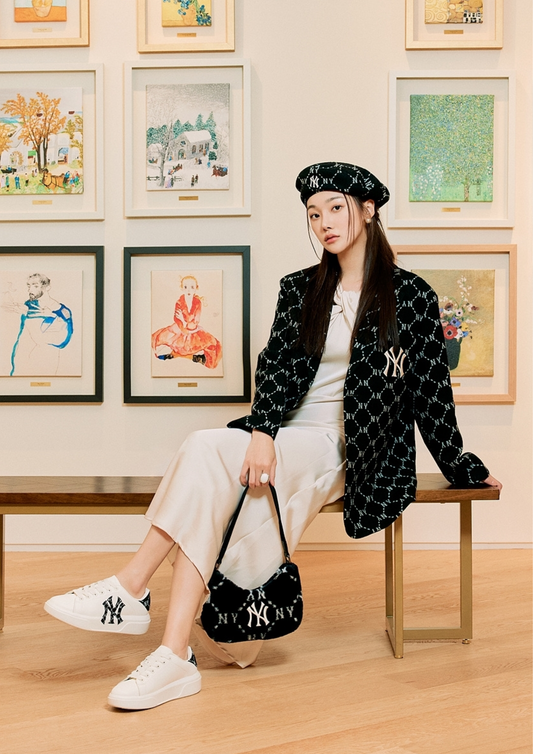 Chunky Classic Heel Monogram New York Yankees (Black)