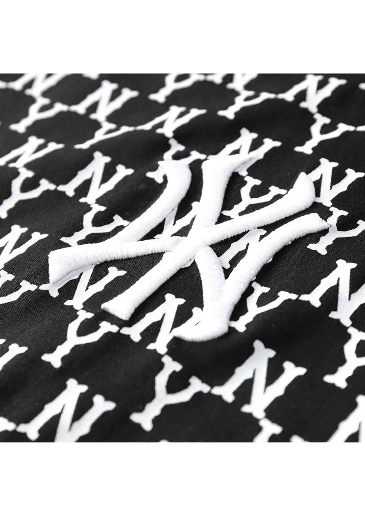 MLB New York Yankees Monogram All over Overfit Short Sleeve T-shirt (Black)