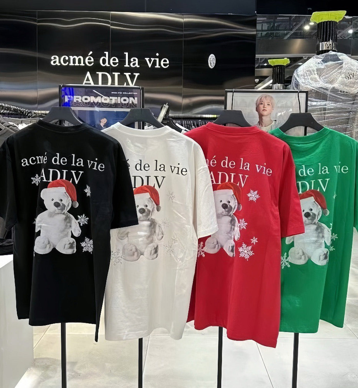 ADLV Acme de la vie Christmas Bear SS24 T-Shirt