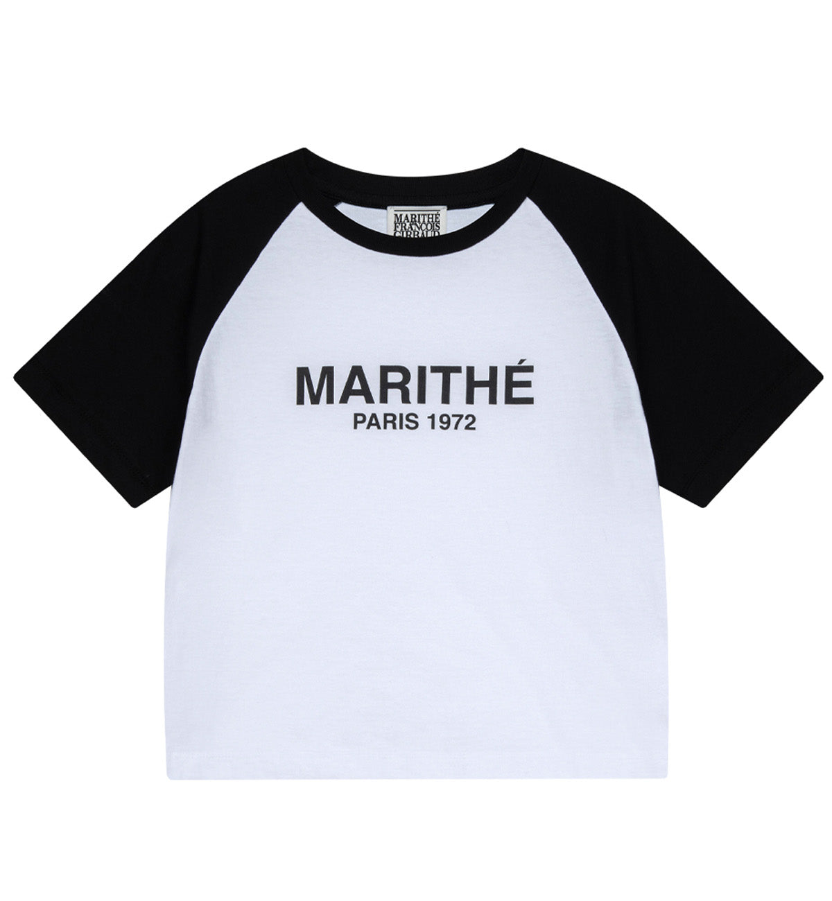 Marithe W Raglan Regular Logo T-Shirt (Black)