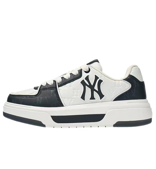 MLB Chunky Liner Low New York Yankees (Black)