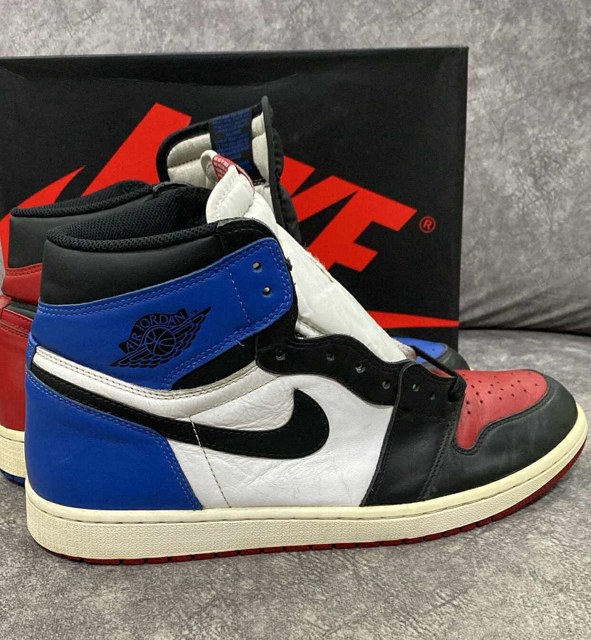 [Pre-Used] AJ1 Top 3 Blue with Red