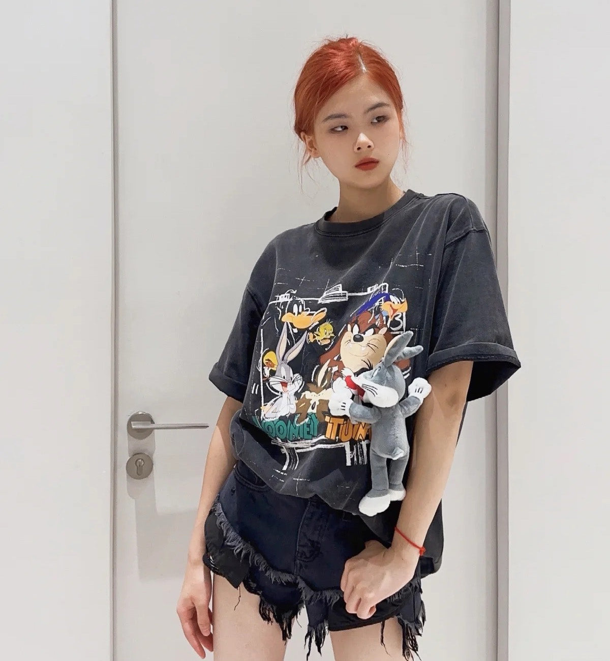 13DE MARZO x LOONEY TUNES All Member Frame T-Shirt (Black)