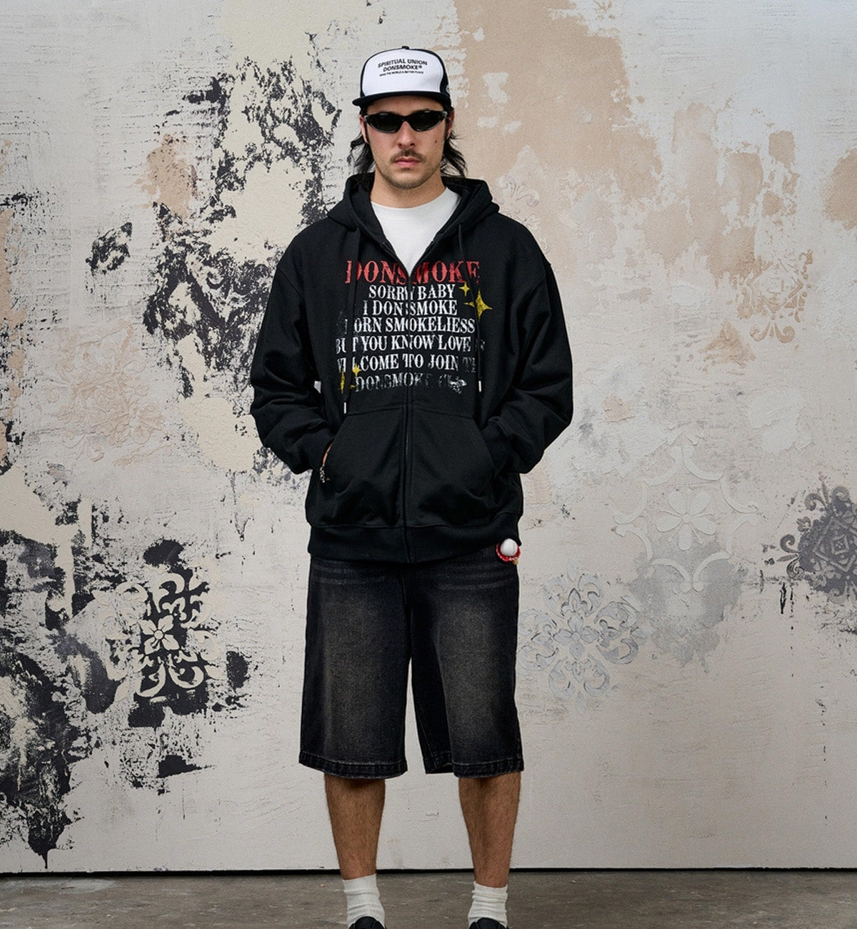 I Don't Smoke Letter Fade Zip Hoodie (Black)