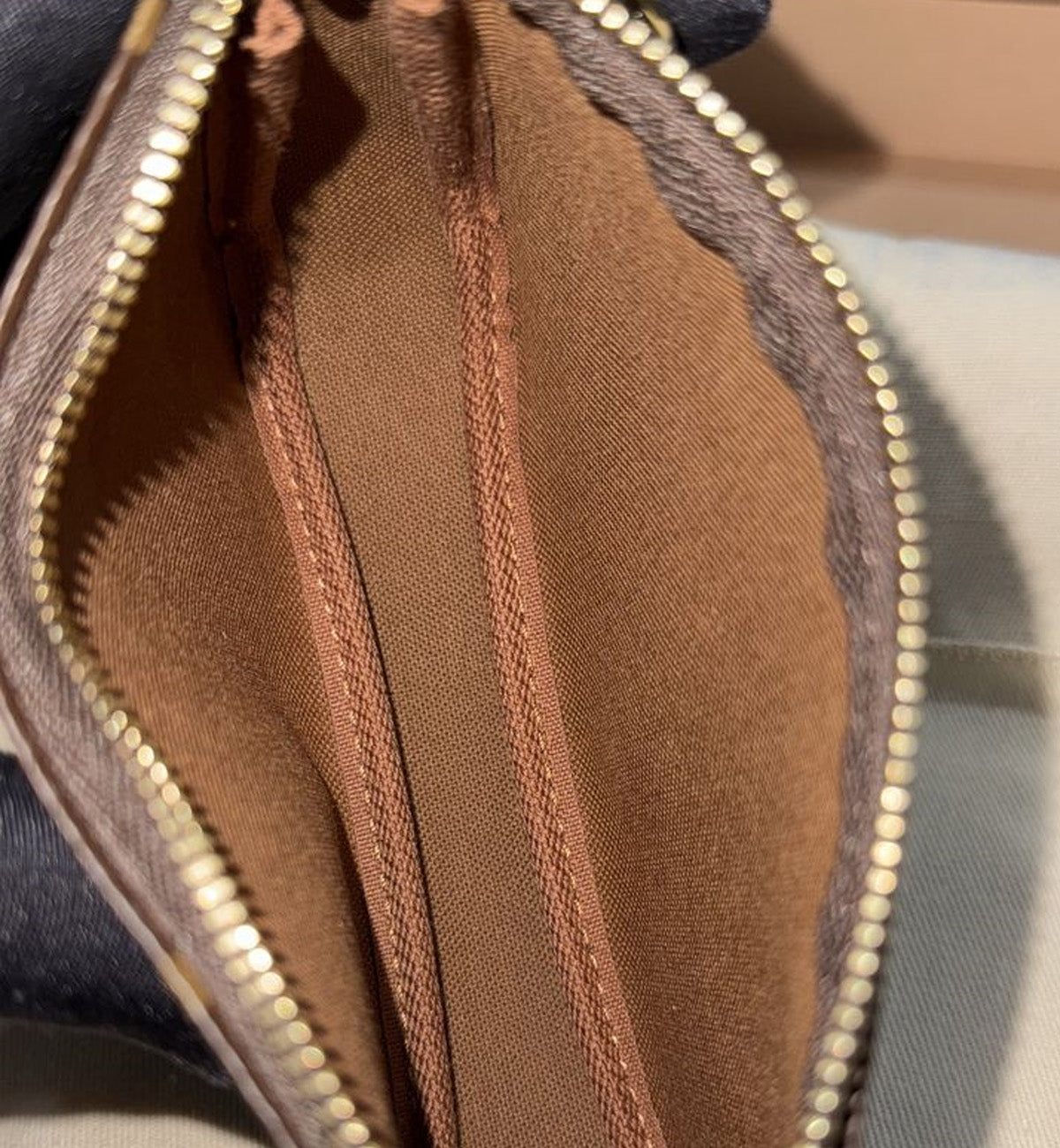 [Pre-Used] LV Mini Pochette Wallet on Chain Brown Monogram