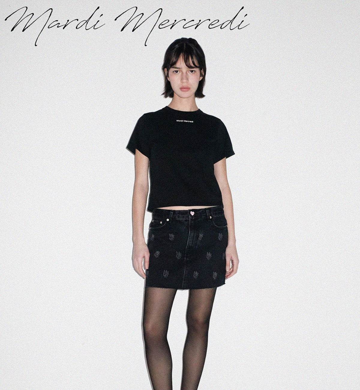 Mardi Mercredi Essential Logo T-Shirt (Black)