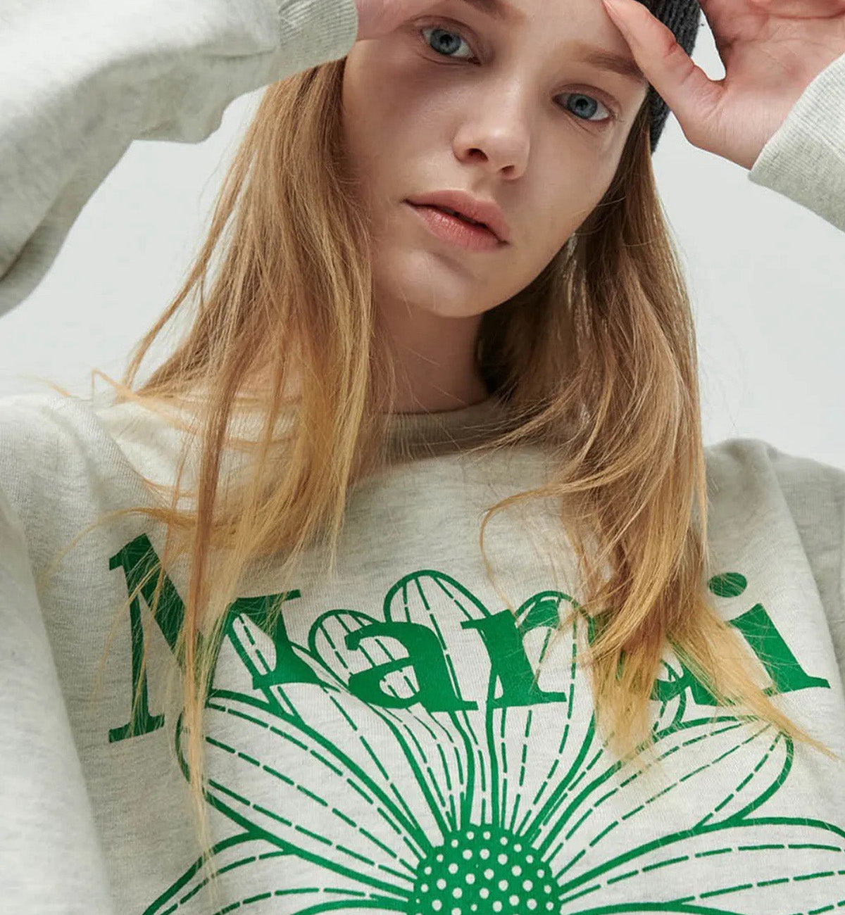 Mardi Mercredi Flower Mardi Sweatshirt (Oatmeal Green)