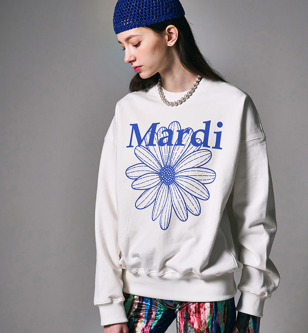 Mardi Mercredi Flower Mardi Sweatshirt (White Blue)