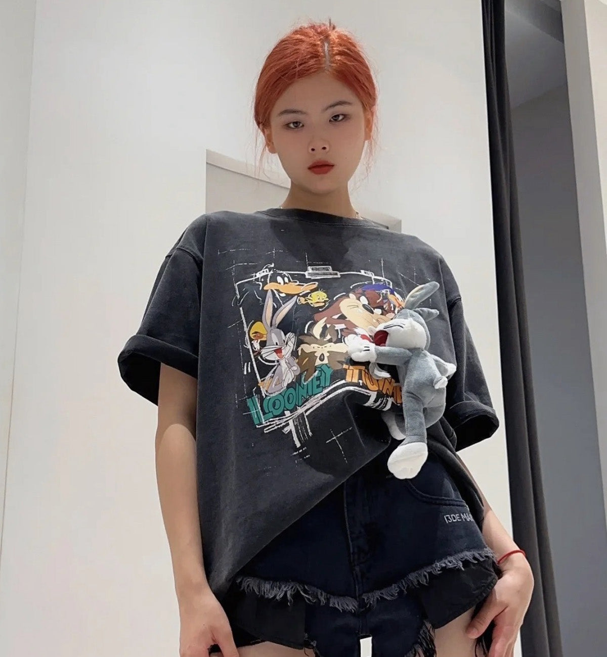 13DE MARZO x LOONEY TUNES All Member Frame T-Shirt (Black)