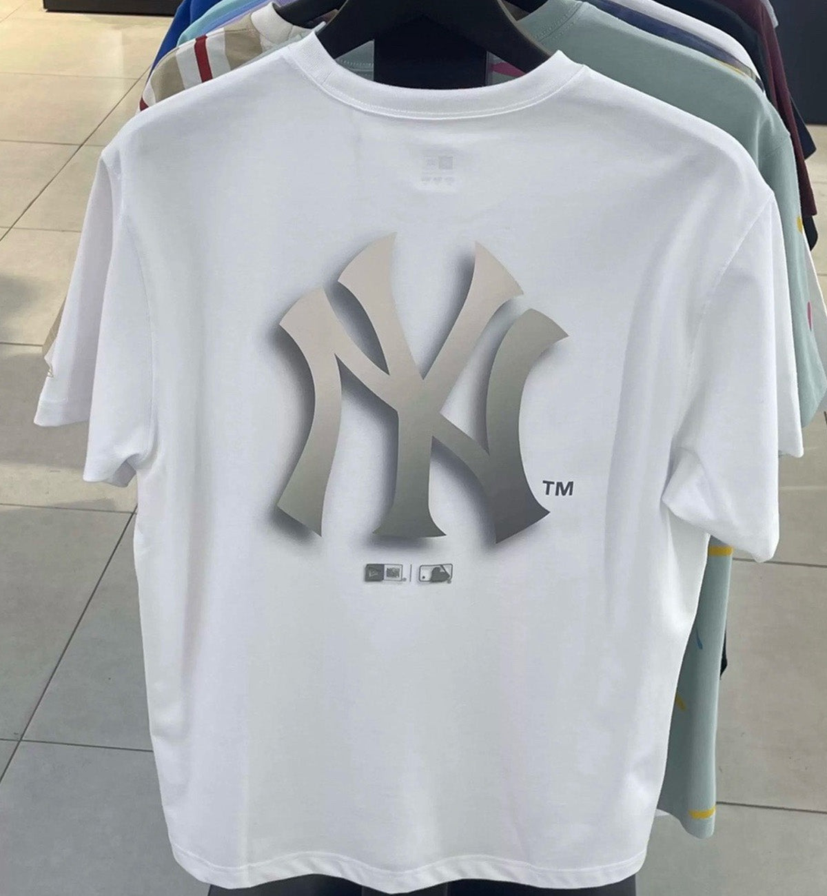 MLB New Era New York Yankees Shadow Drop T-Shirt (White)