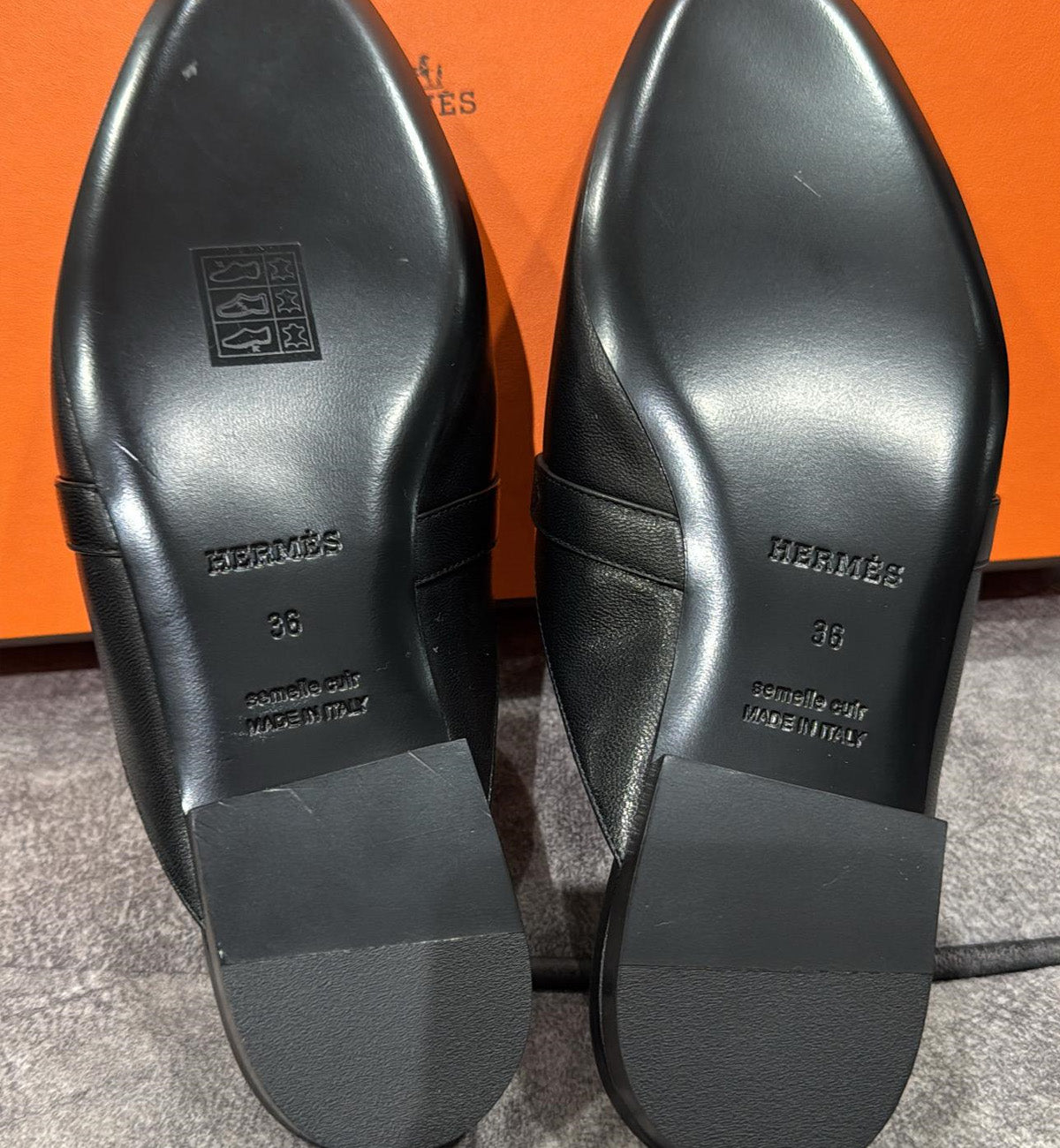 [Pre-Used] Hermes Sandals Kelly Oz Mule Black PHW