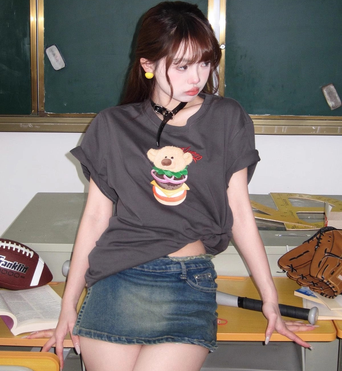 13DE MARZO Layered Hamburger T-Shirt (Dark Grey)