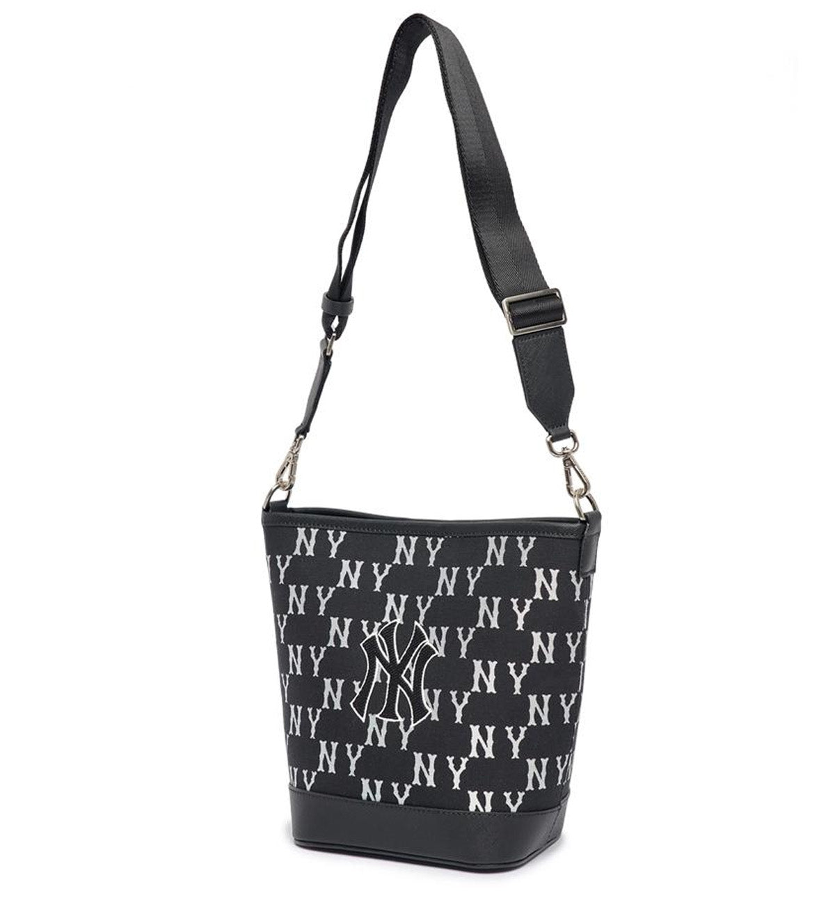 MLB Monogram Bucket Bag New York Yankees (Black)