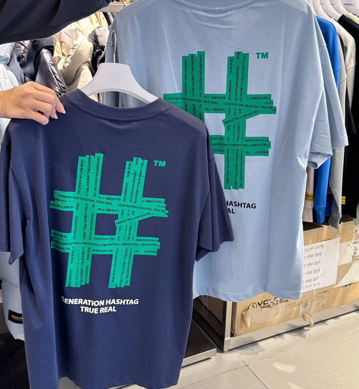 BEENTRILL Green Taping Hashtag T-Shirt