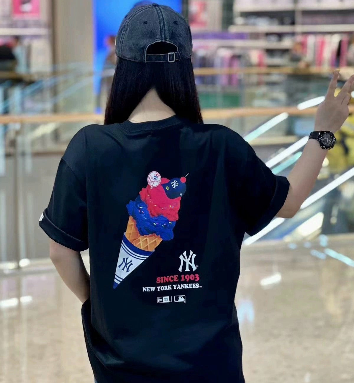 MLB New Era Ice Cream NY T-Shirt (Black)