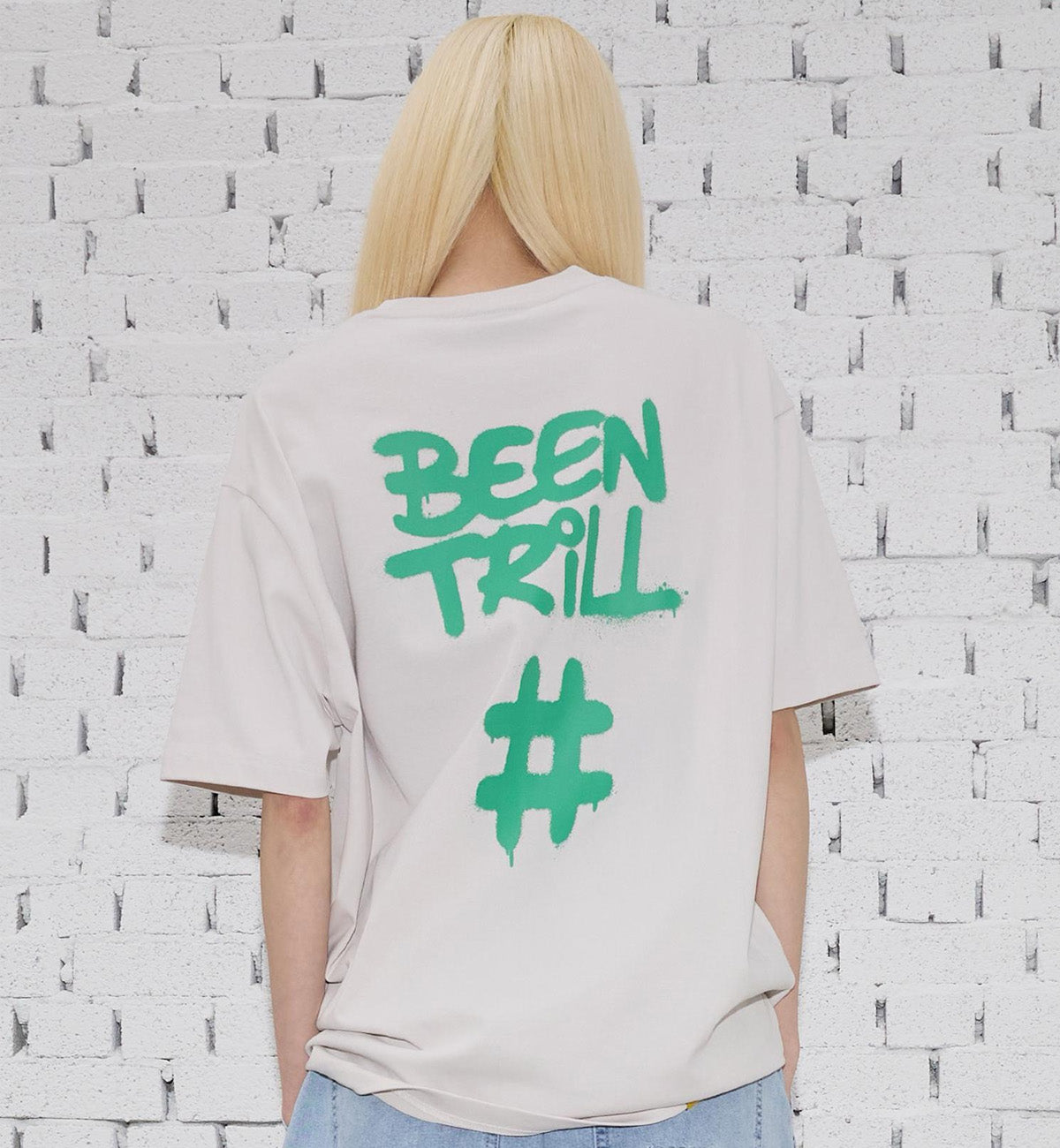 BEENTRILL Spray Hashtag T-Shirt