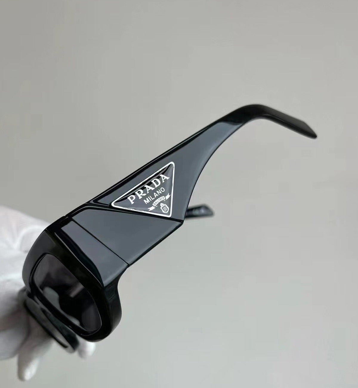 Prada Triagle Logo Sunglasses (Black)