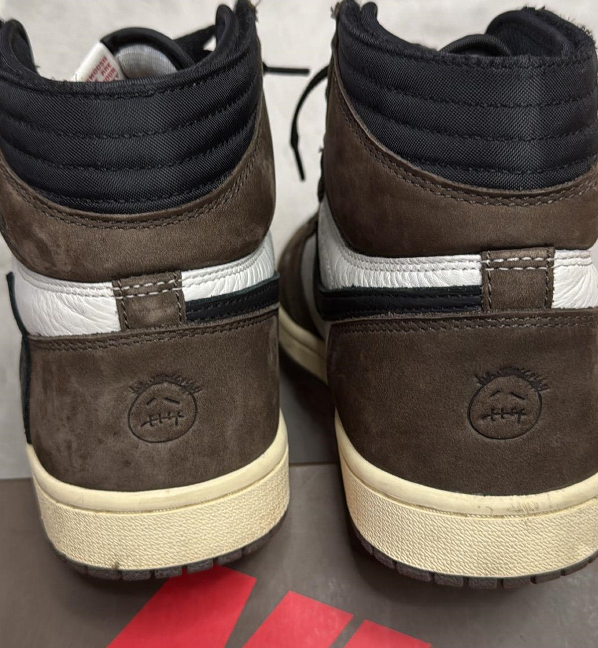 [Pre-used] AJ1 Travis High Mocha OG