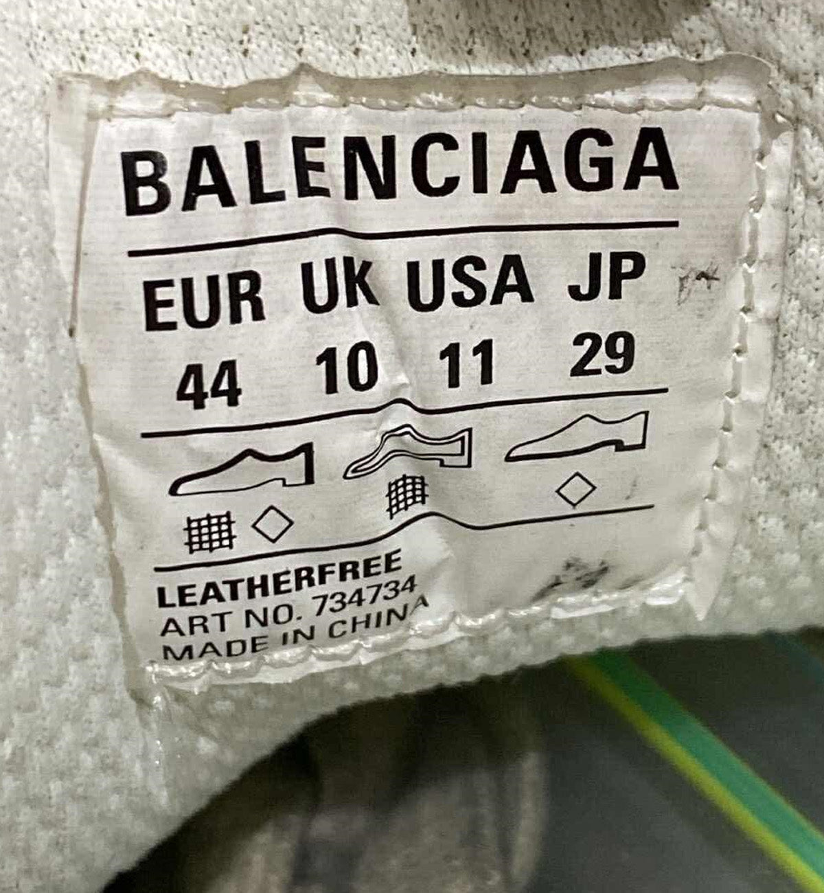 [Pre-Used] Balenciaga 3XL Runners Grey Distressed