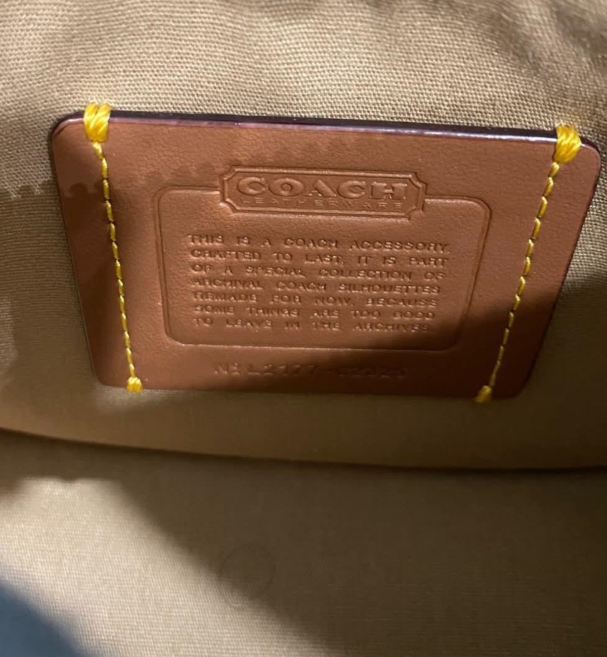 [Pre-used] Coach Bag Swinger Beige