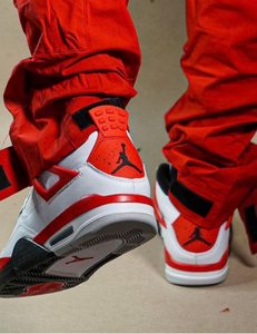 Air Jordan 4  Nike “Red Cement “